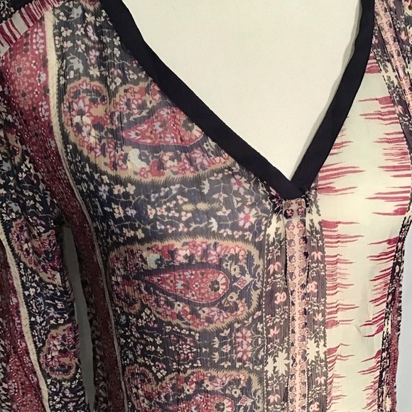 ✨Clearance✨Lucky Brand Long Sleeve Sheer Top size S - Picture 3 of 8